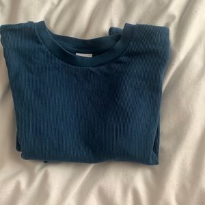 Aritzia TNA Ribbed Long Sleeve